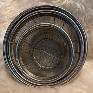 Pampered Chef 3-set strainers